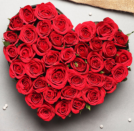 Send Anniversary Flowers and Gifts to Germany