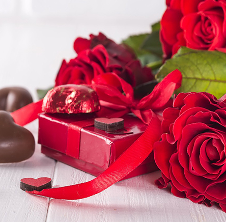 Send Valentine Rose and Gifts to France
